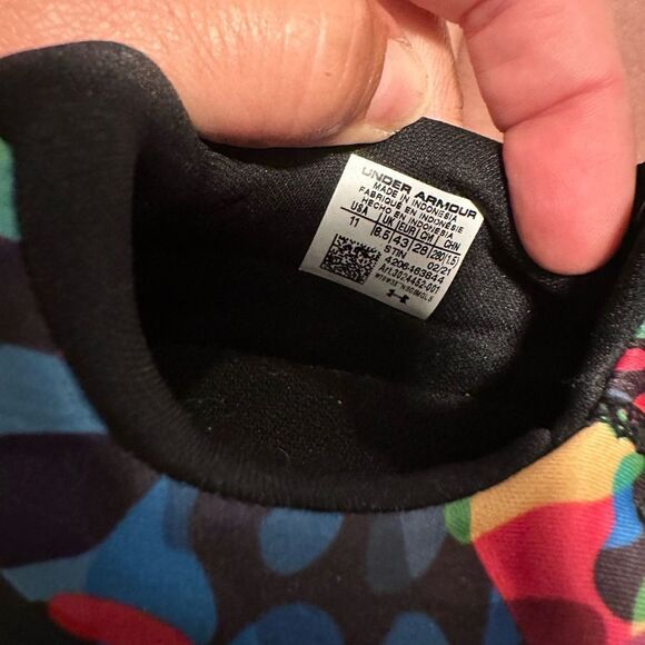 Under Armor EUC Sneakers Size 11 - Picture 2 of 4